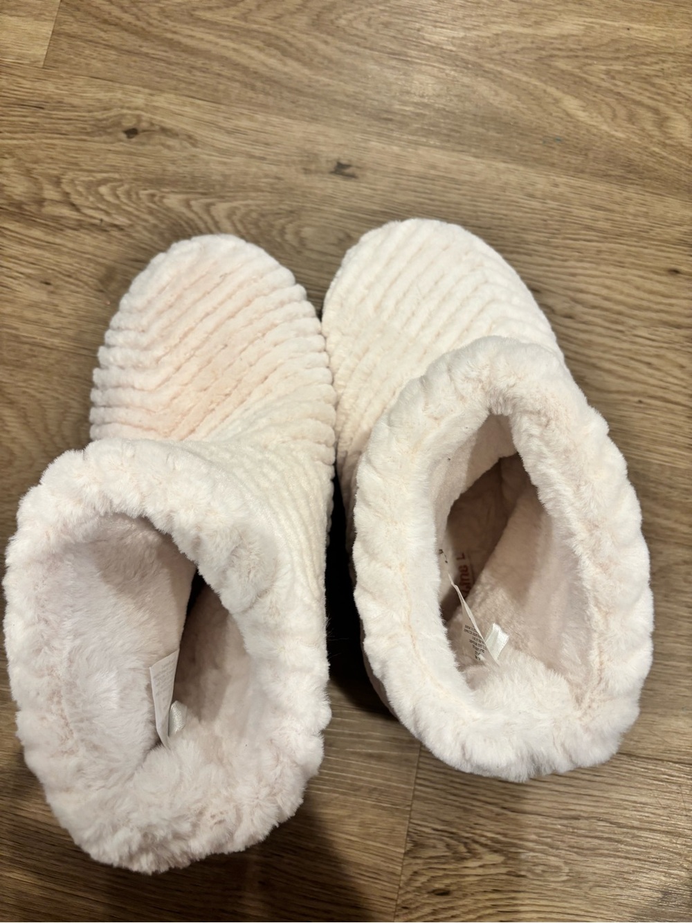 Cozy Plush Women's Slipper Boots in white